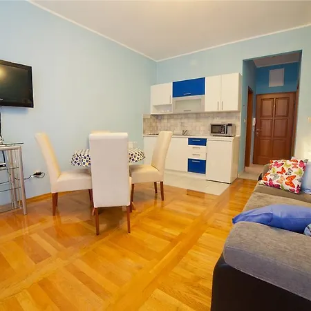 Iris Apartament Vodice
